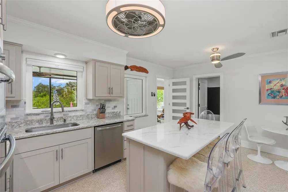 223 PINECREST DRIVE Palm Harbor, FL 34683
