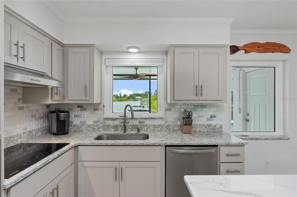 223 PINECREST DRIVE Palm Harbor, FL 34683