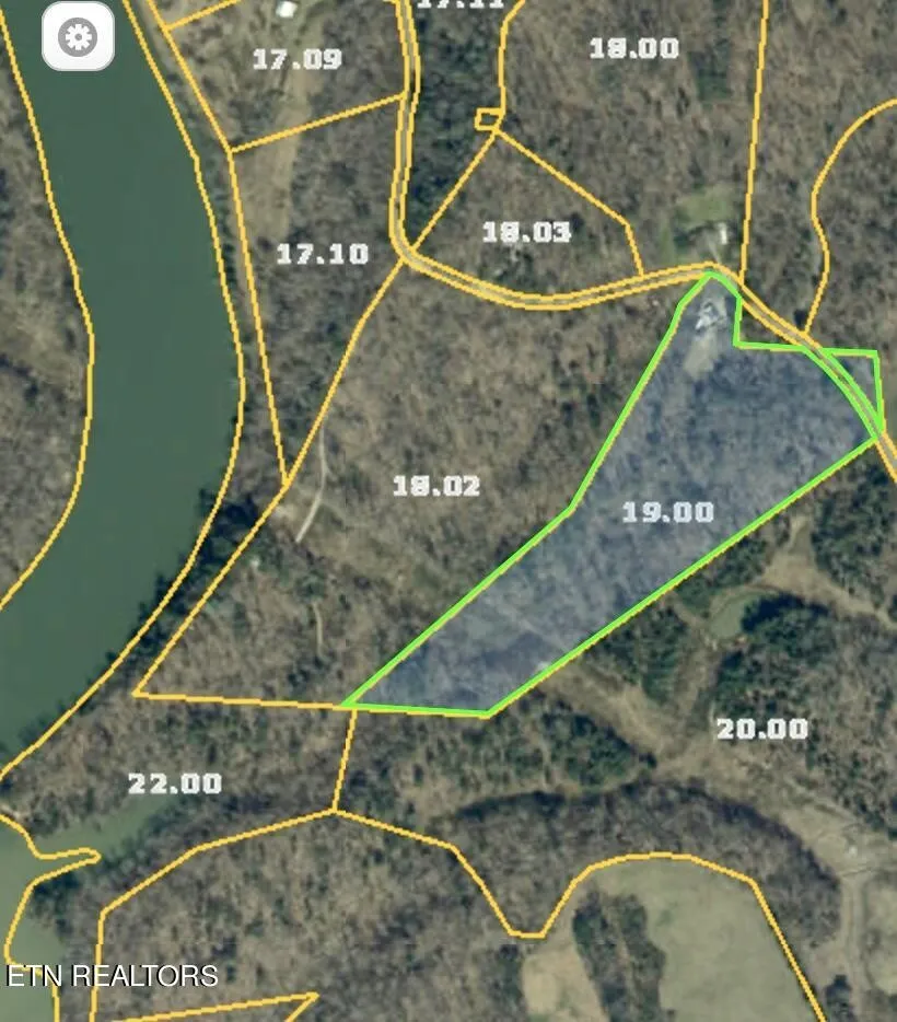 207 Blackburn Lane Lenoir City, TN 37771