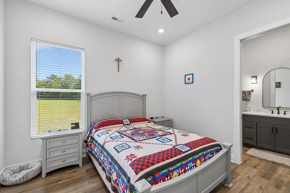 102 Silver Dollar St Lascassas, TN 37085
