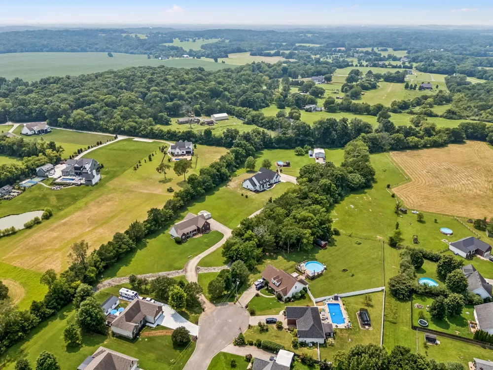 102 Silver Dollar St Lascassas, TN 37085