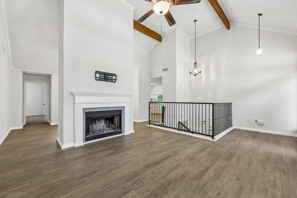 6833 Parkwood Drive North Richland Hills, TX 76182