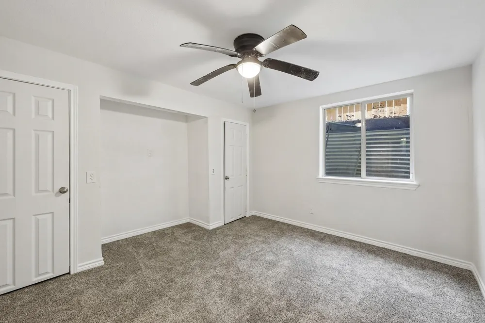 6833 Parkwood Drive North Richland Hills, TX 76182