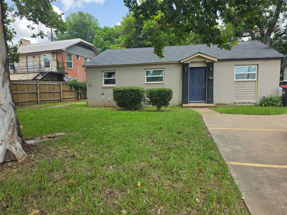 245 12th Street SE Paris, TX 75460