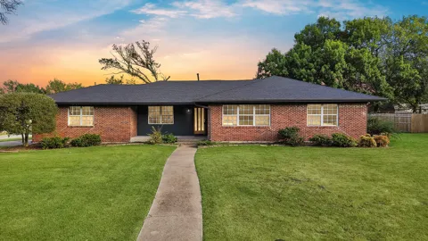1618 Comanche Trail