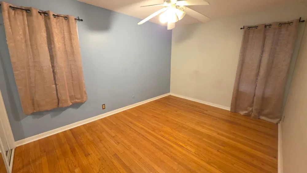 24517 Rosebud Avenue Eastpointe City, MI 48021