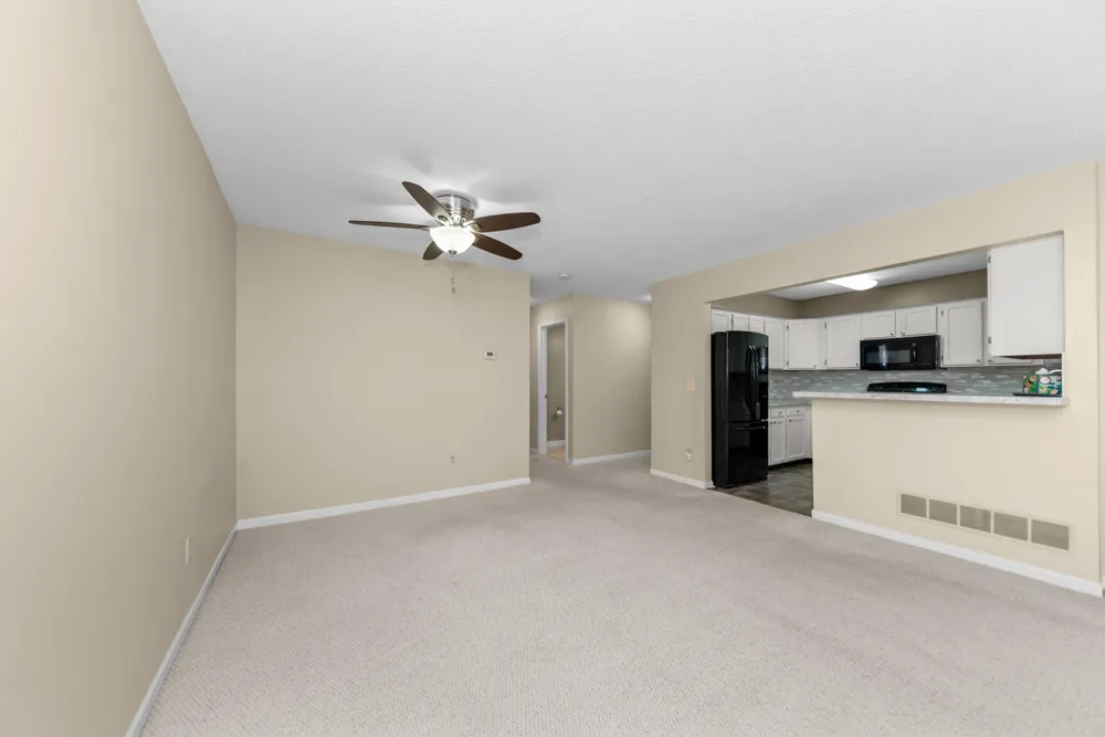908 Moore Drive Chelsea City, MI 48118