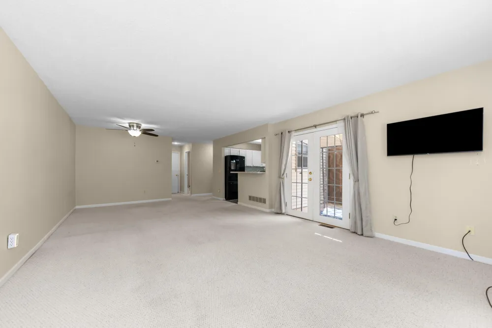 908 Moore Drive Chelsea City, MI 48118