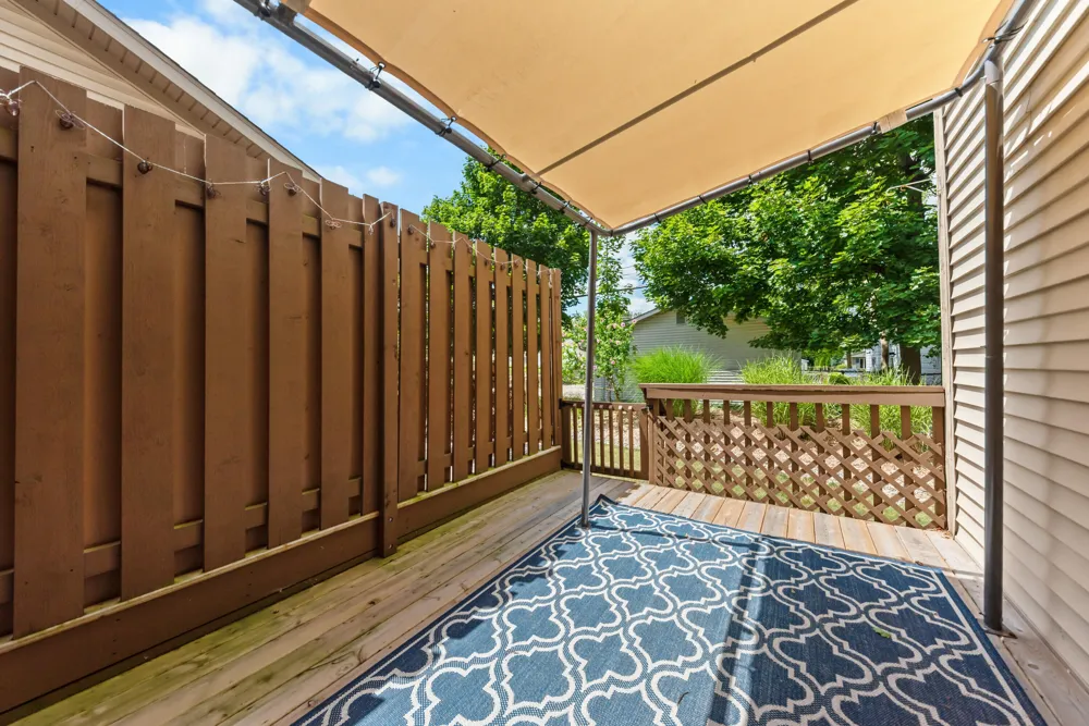 908 Moore Drive Chelsea City, MI 48118