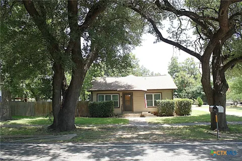 308 Josephine St