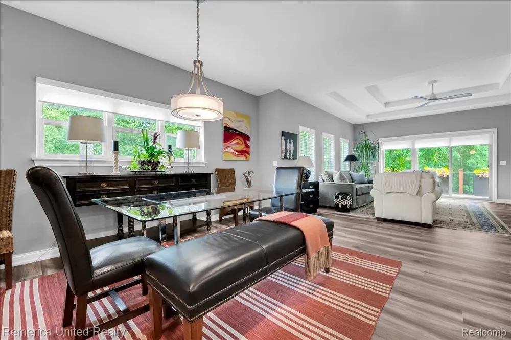 8037 Bridgestone Boulevard White Lake Charter Township, MI 48386