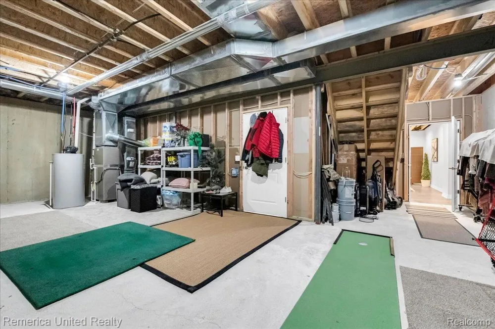 8037 Bridgestone Boulevard White Lake Charter Township, MI 48386