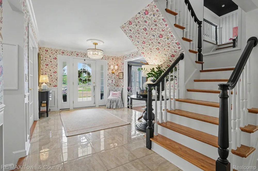 3246 Fieldstone Drive Flushing Charter Township, MI 48433