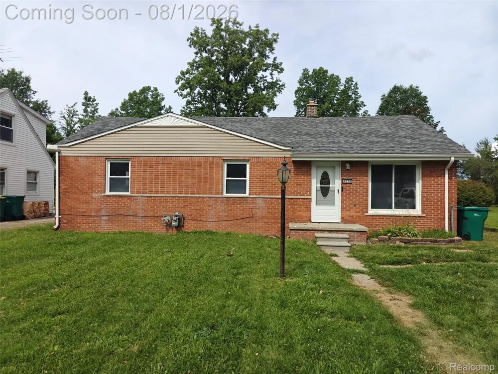 6270 Hunt Street Romulus City, MI 48174