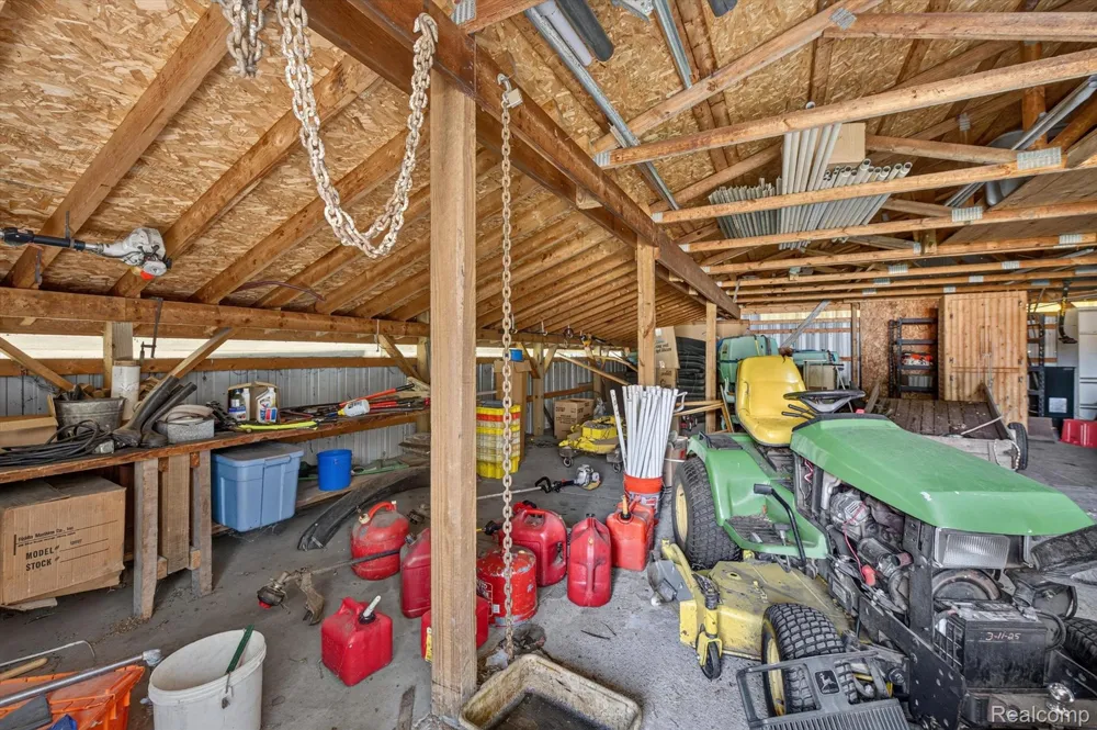 Gillette Flushing Charter Township, MI 48433