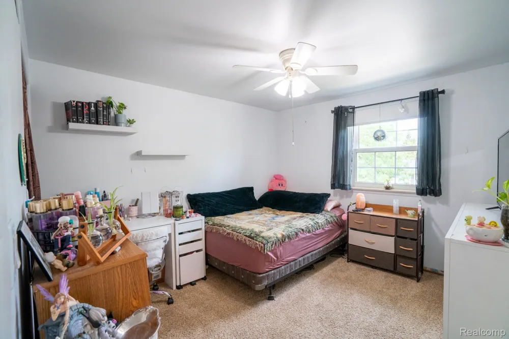 4897 Jackson Street Trenton City, MI 48183