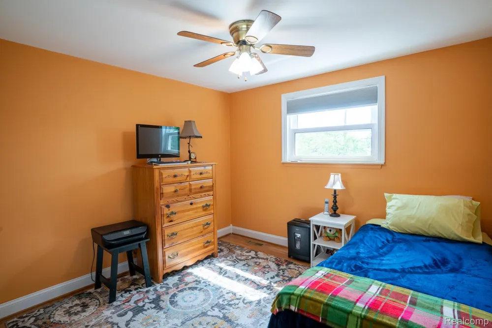 4897 Jackson Street Trenton City, MI 48183