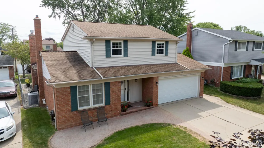 4897 Jackson Street Trenton City, MI 48183