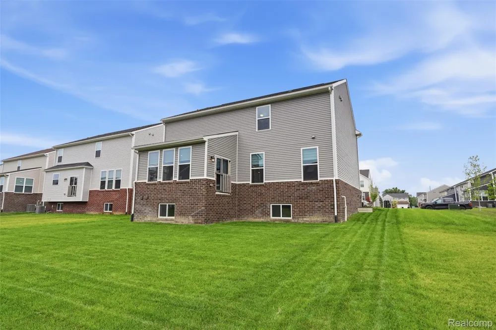 58814 Falabella Drive Lyon Charter Township, MI 48178