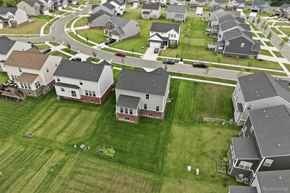58814 Falabella Drive Lyon Charter Township, MI 48178