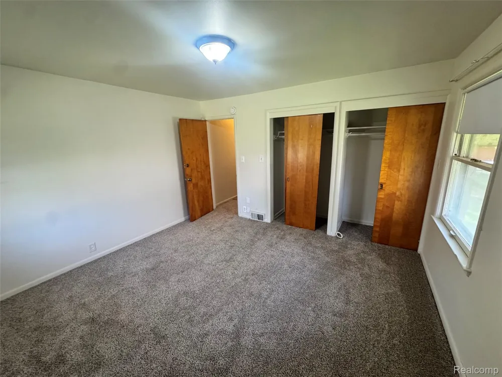 4276 5th Street Ecorse City, MI 48229