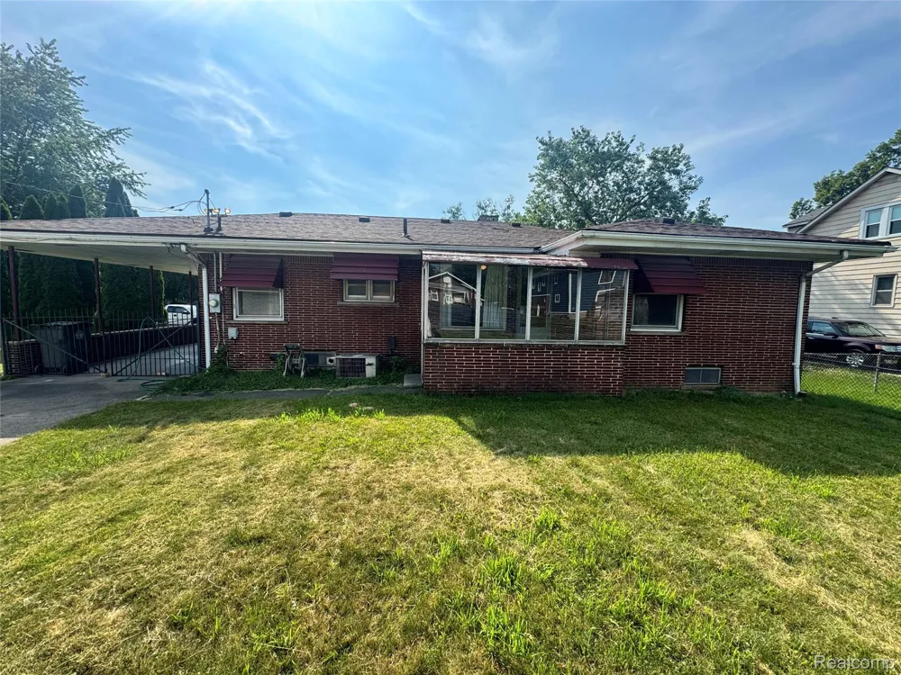 4276 5th Street Ecorse City, MI 48229