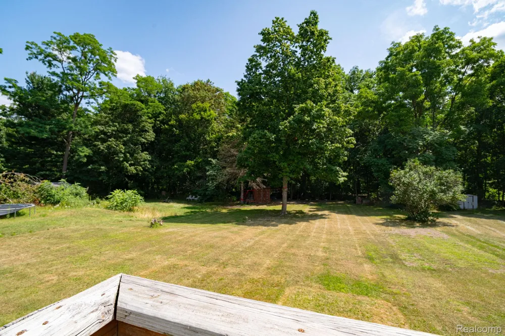 4792 Broadway Street Commerce Charter Township, MI 48382