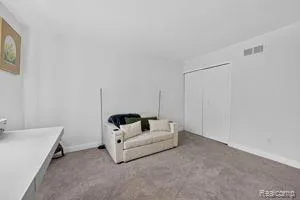 515 Carberry Hill Brighton City, MI 48116