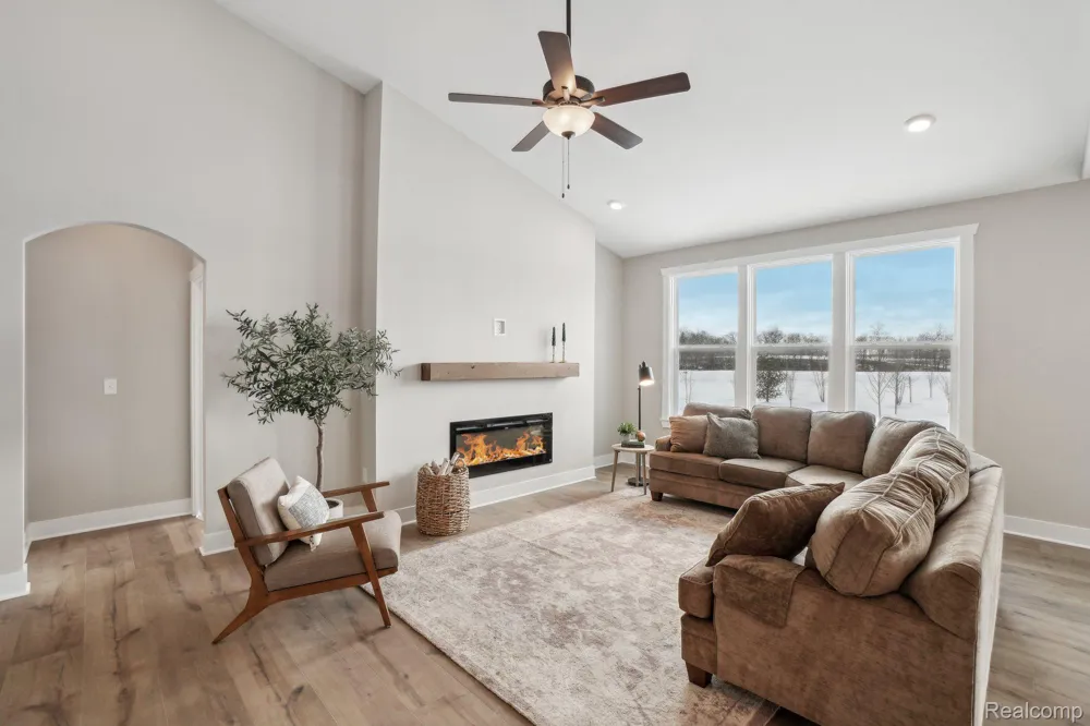 523 Round Rock  Dr Marion Township, MI 48843