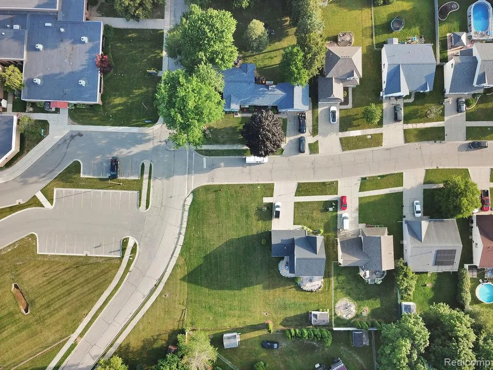 10 School House Drive Imlay City City, MI 48444