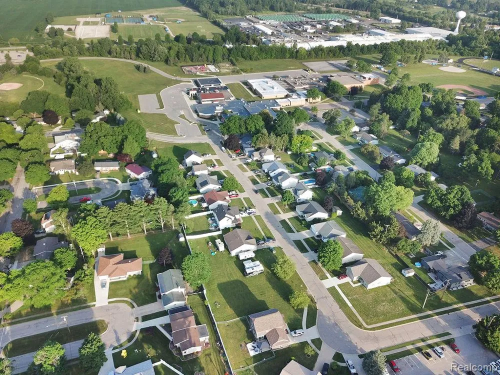 10 School House Drive Imlay City City, MI 48444