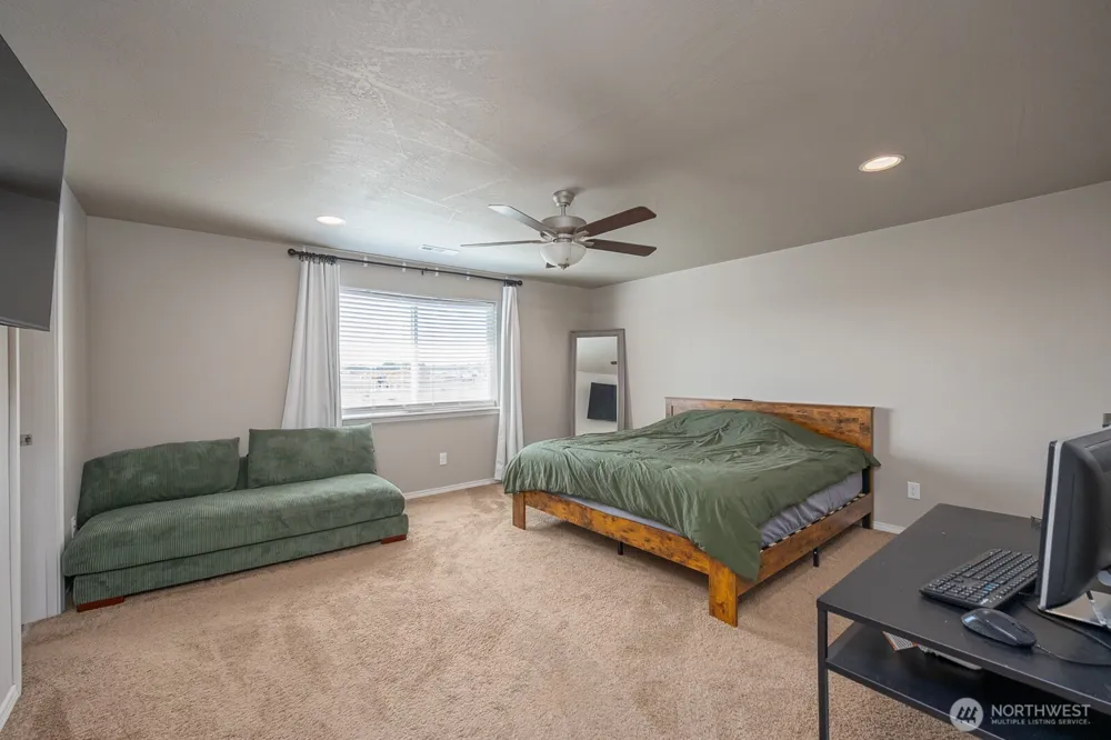 714 Doumit Drive Moses Lake, WA 98837