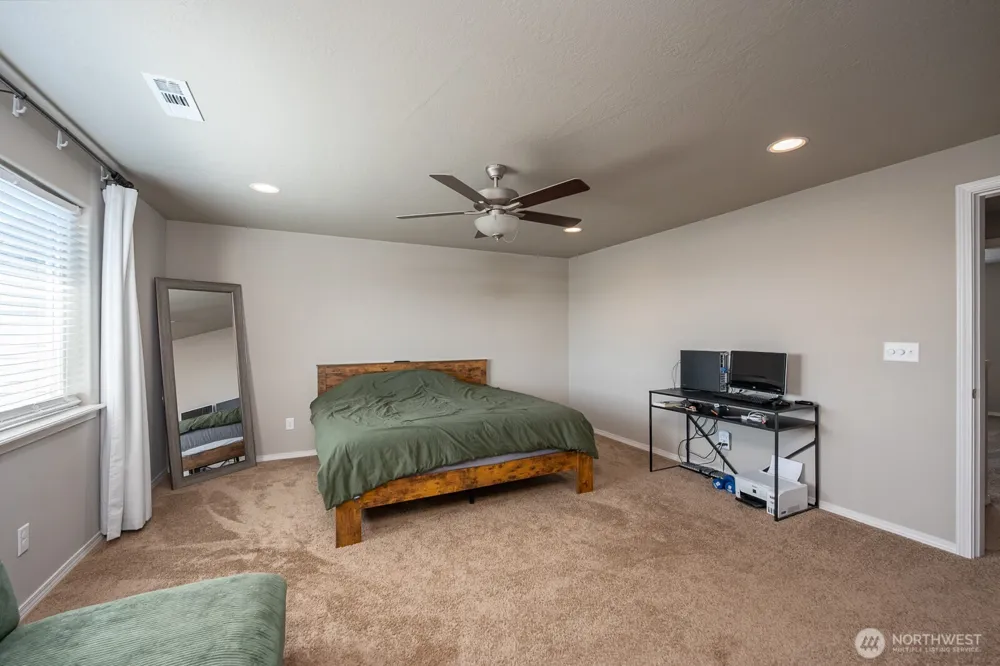 714 Doumit Drive Moses Lake, WA 98837