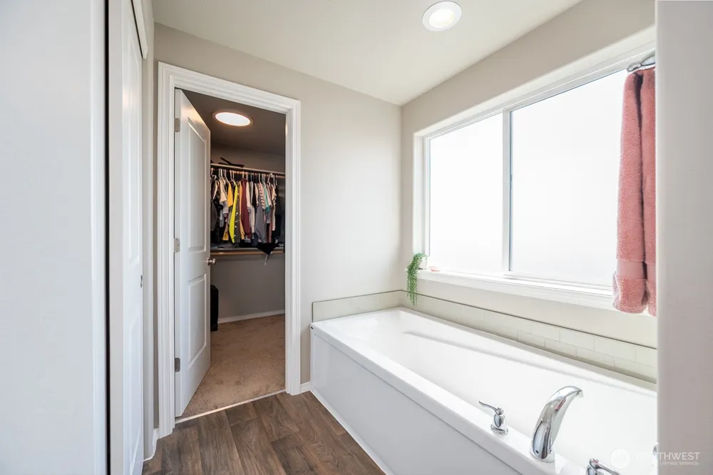 714 Doumit Drive Moses Lake, WA 98837