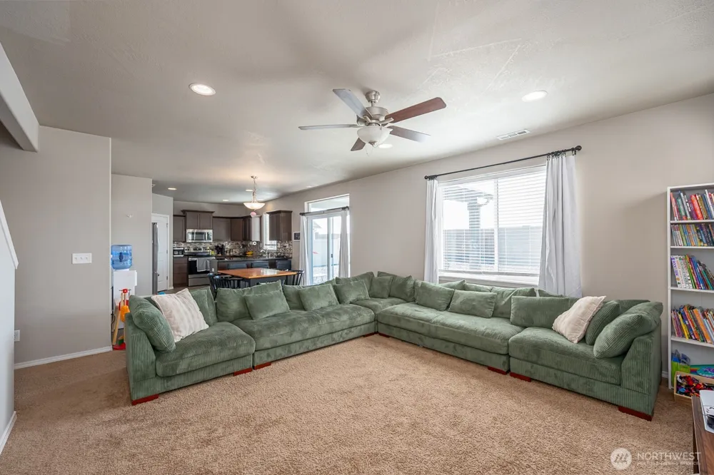 714 Doumit Drive Moses Lake, WA 98837