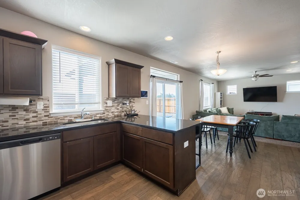 714 Doumit Drive Moses Lake, WA 98837
