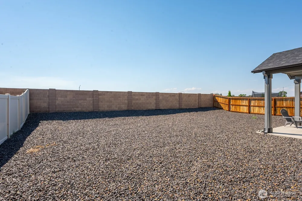 714 Doumit Drive Moses Lake, WA 98837