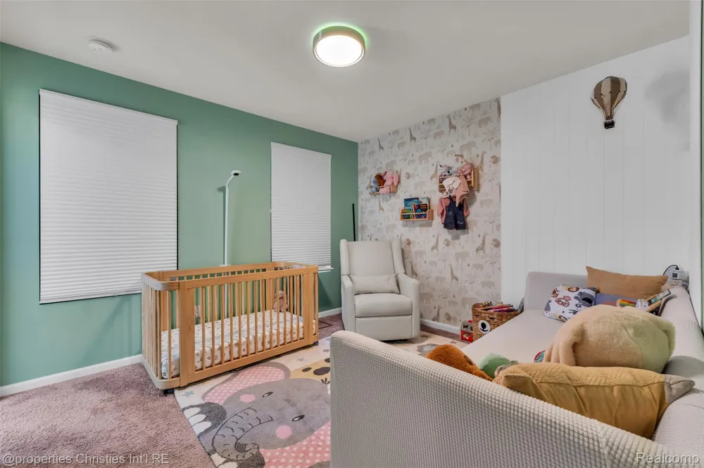 43626 Chancellor Lane Novi City, MI 48375