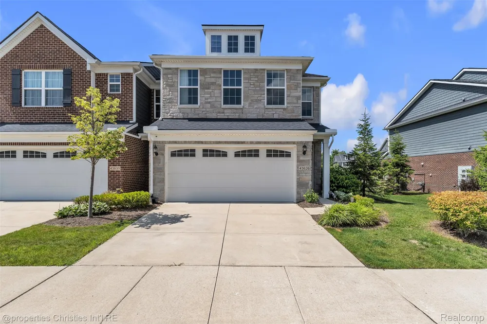 43626 Chancellor Lane Novi City, MI 48375