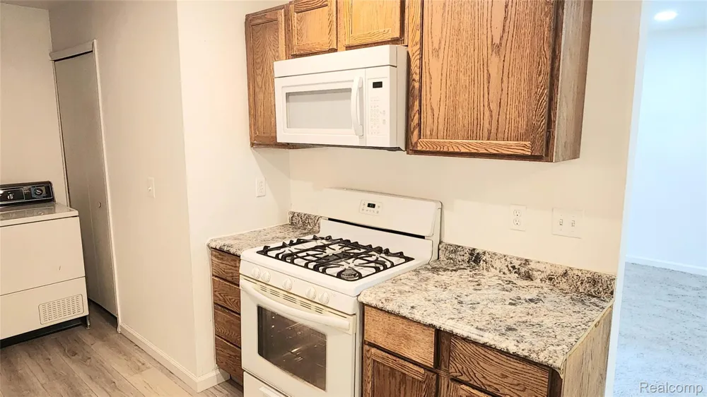 15458 Dupage Boulevard Taylor City, MI 48180