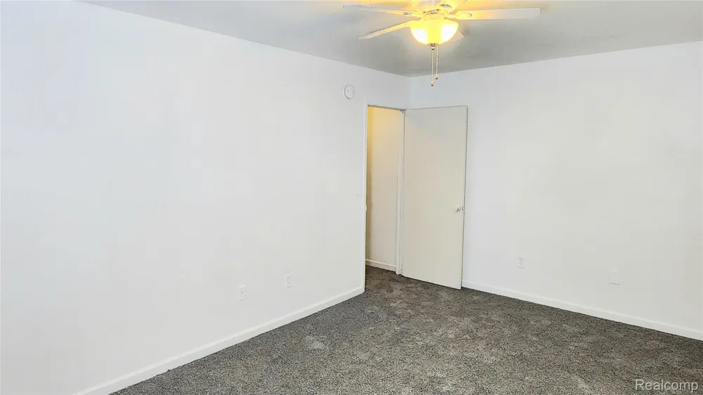 15458 Dupage Boulevard Taylor City, MI 48180
