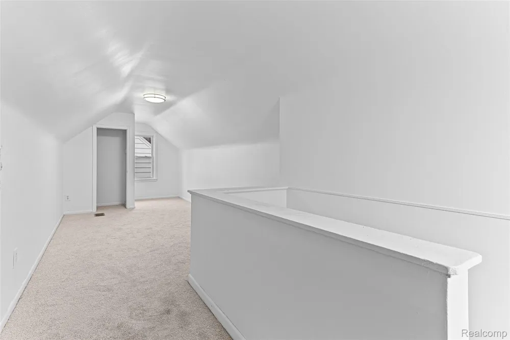 25529 Stanford Street Dearborn Heights City, MI 48125