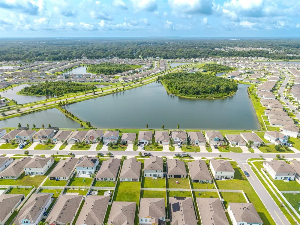 5508 ARLINGTON RIVER DRIVE Lakeland, FL 33811