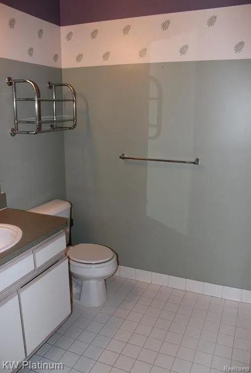 16632 Glenmoor Boulevard Macomb Township, MI 48044