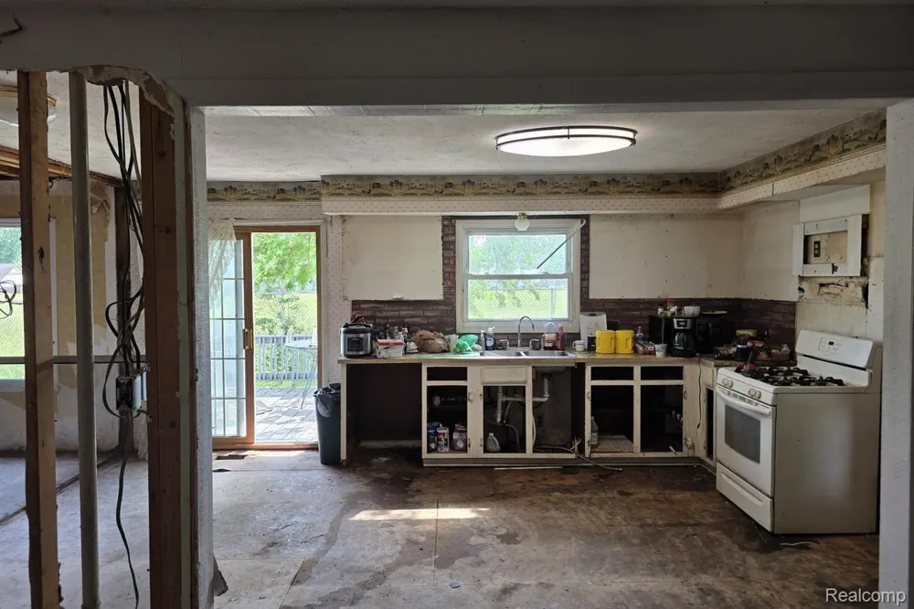 3384 Erie Shore Drive Frenchtown Township, MI 48162