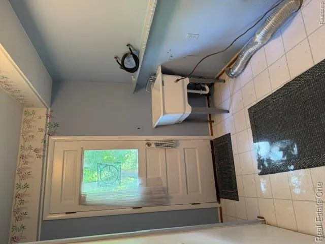5135 Iron Gate Road Bloomfield Charter Township, MI 48304