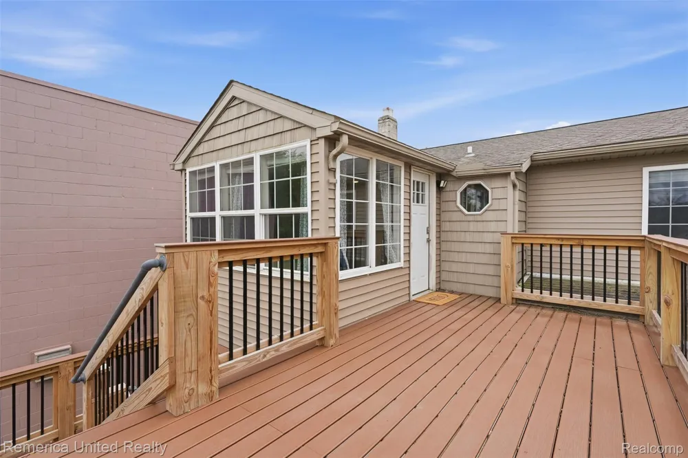 6109 Grand River Avenue Genoa Township, MI 48114