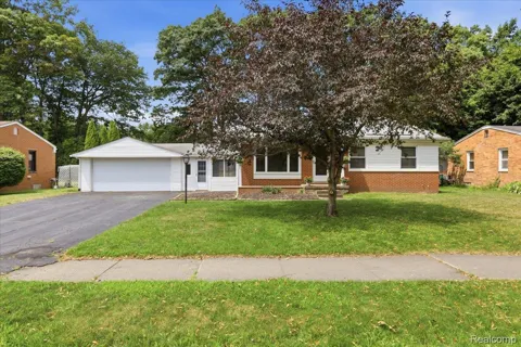 2067 Oakdale Drive