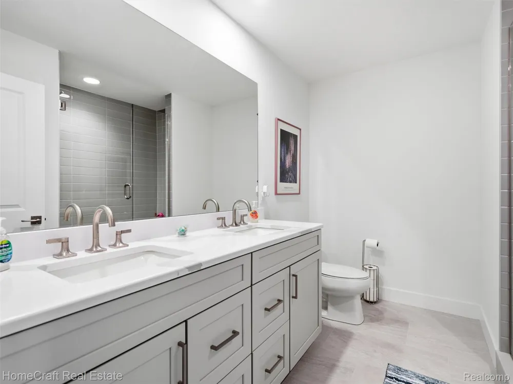 9880 Firwood Plymouth Charter Township, MI 48170