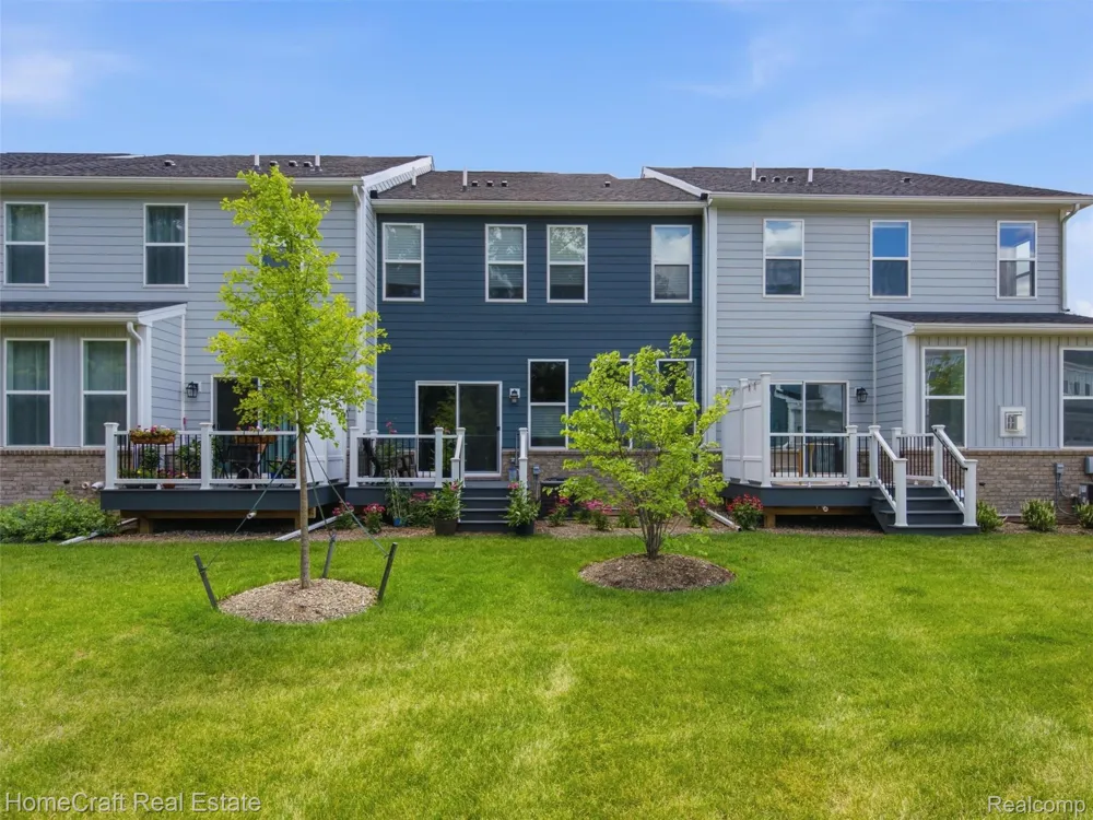 9880 Firwood Plymouth Charter Township, MI 48170
